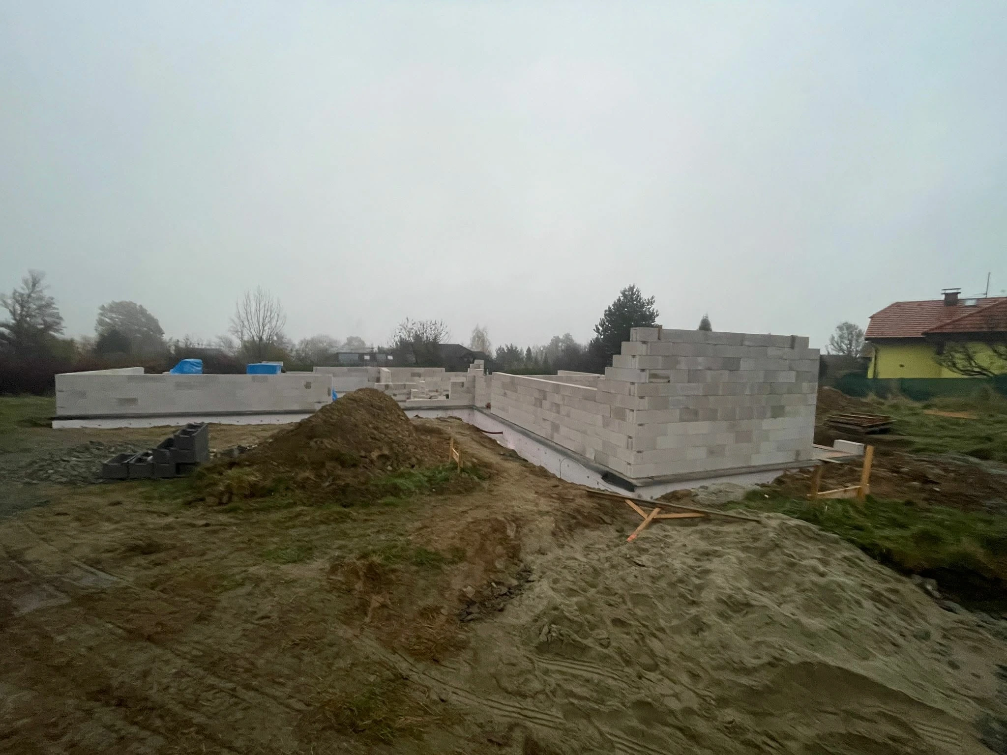 Výstavba domu - Před